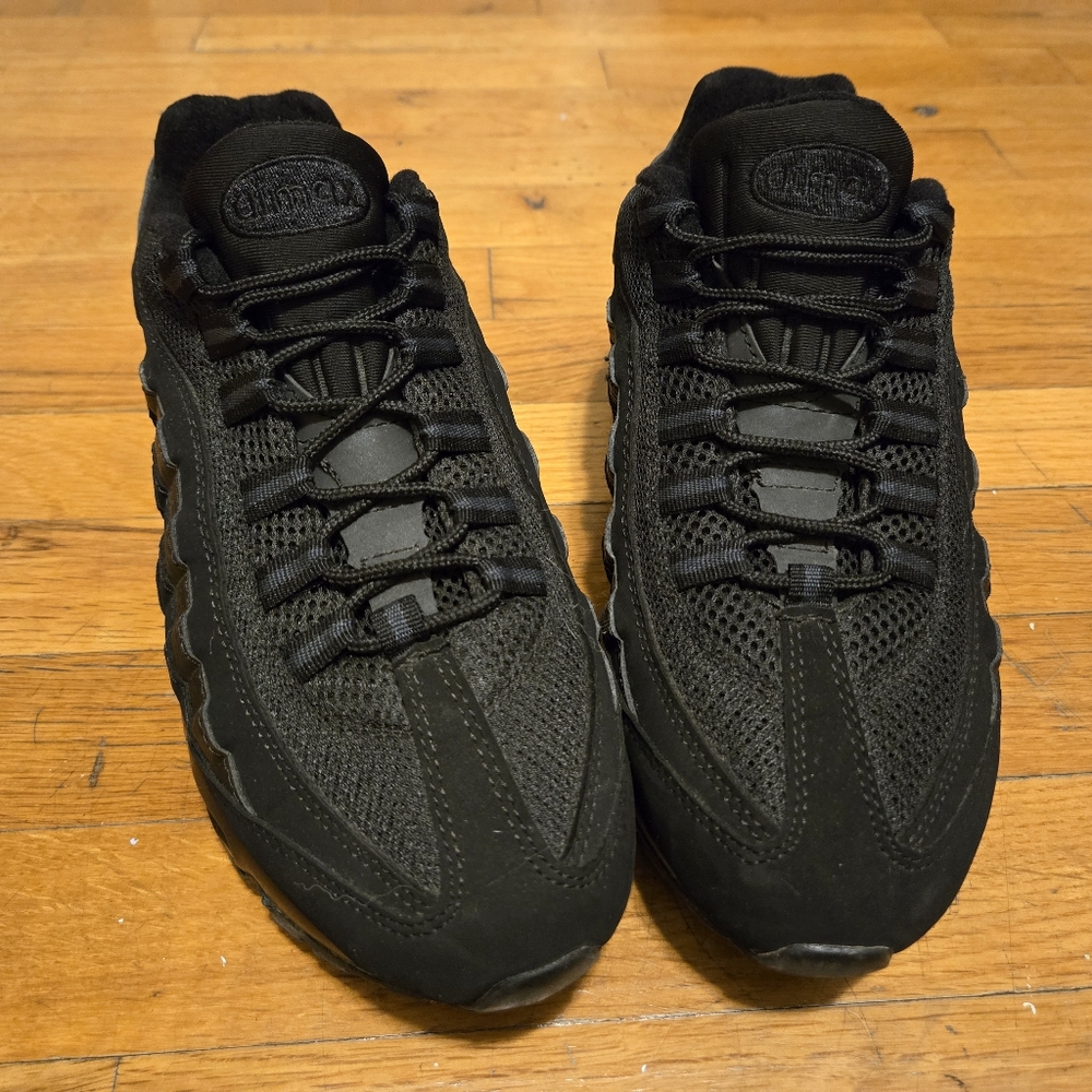 Nike Air Max 95 Triple Black
